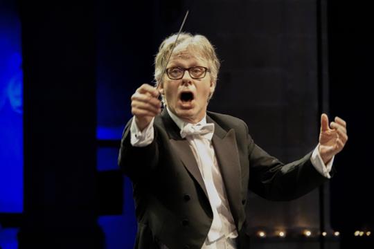 Dirigent Bernhard Touwen