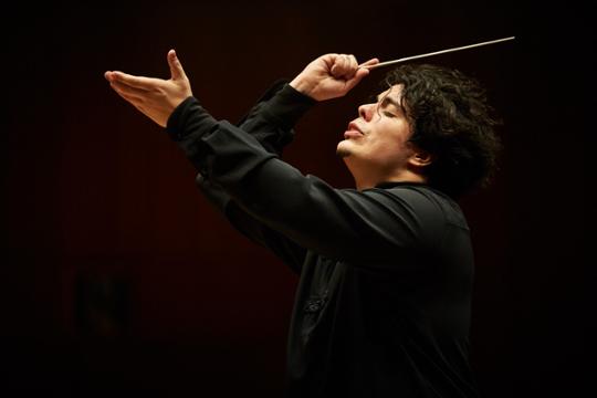 La Traviata - dirigent Andrea Battistoni