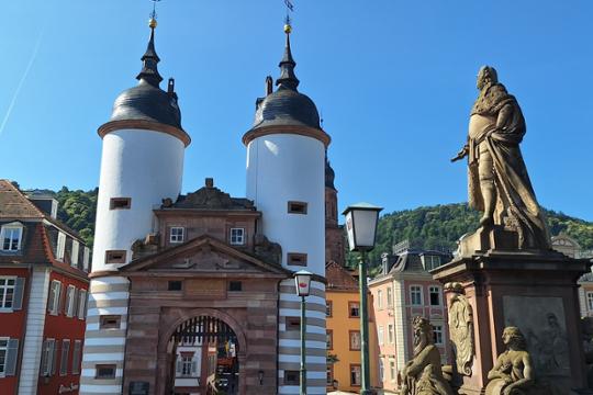 Brückentor Heidelberg. Foto: IC Productions
